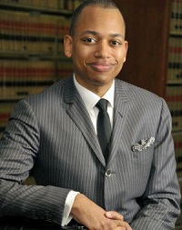 image of Professor Hosea Harvey from Beasley Law School