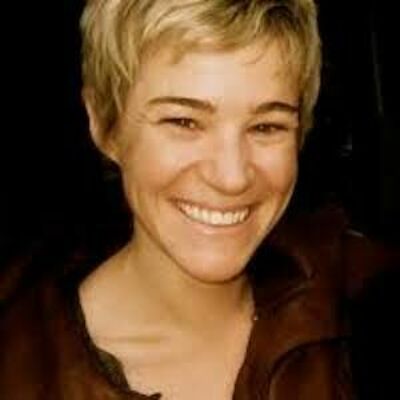 image of Ricki smiling at the camera 