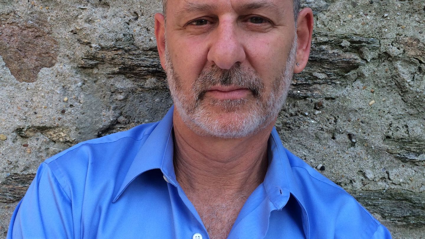 Associate Professor Daniel Silverman